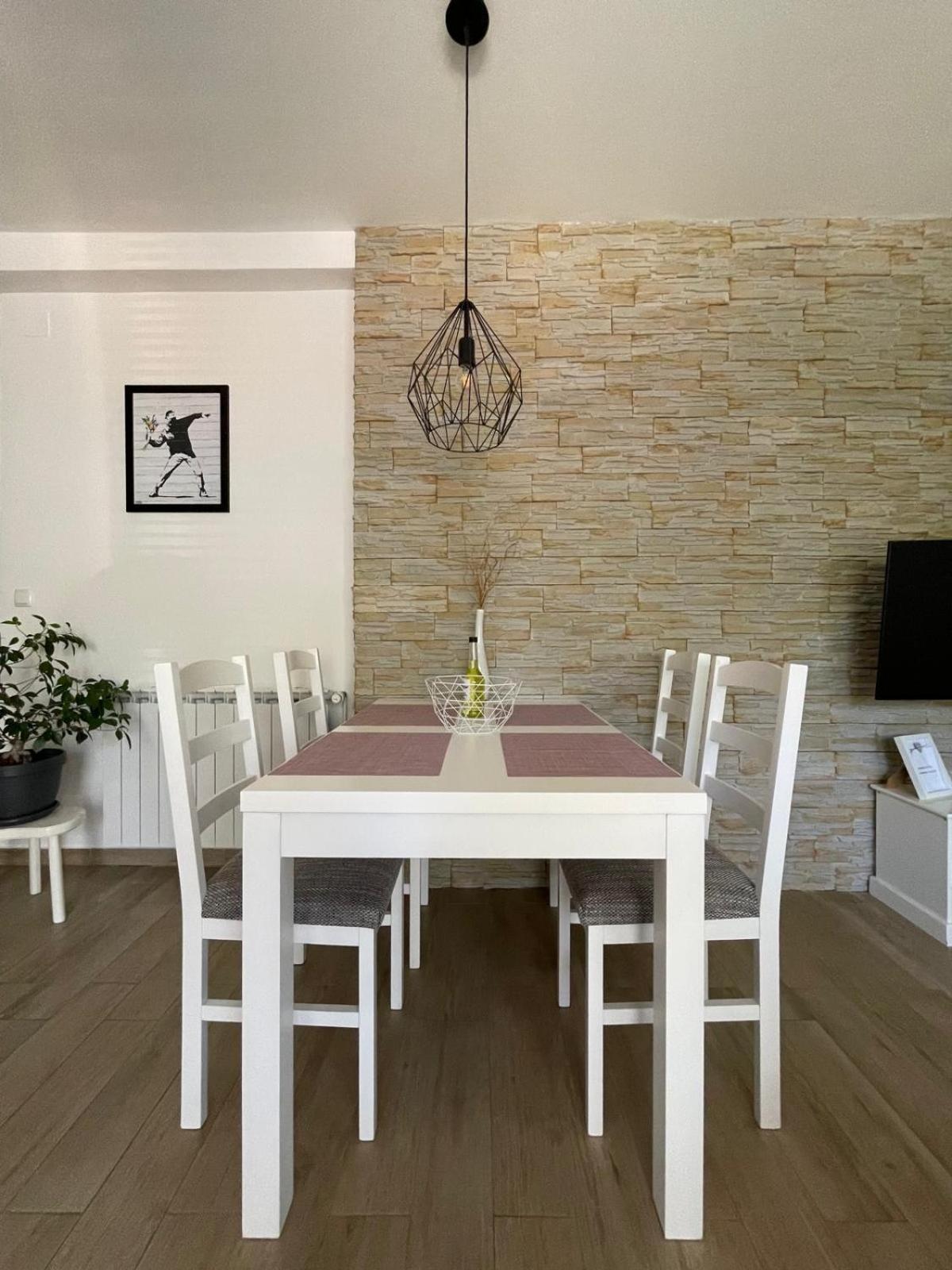 Apartments Nada เบทินา ภายนอก รูปภาพ